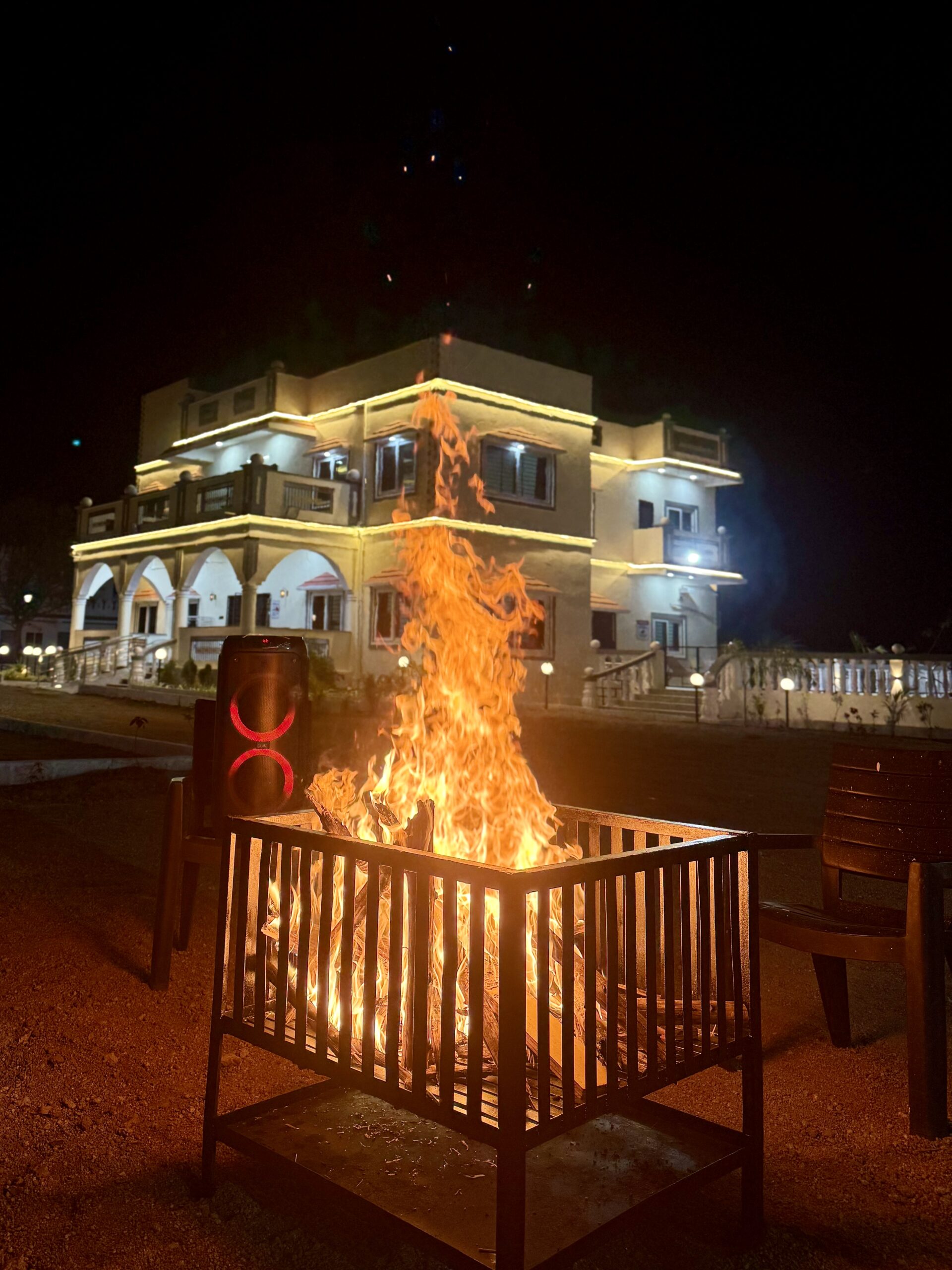 Bonfire & BBQ at MOUF FARM